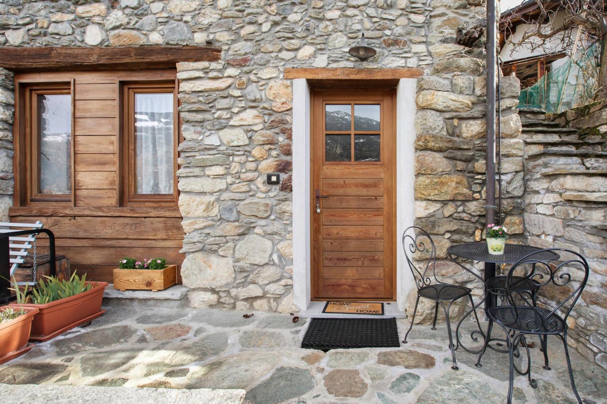 Mini House Valle D'Aosta Roisan 外观 照片